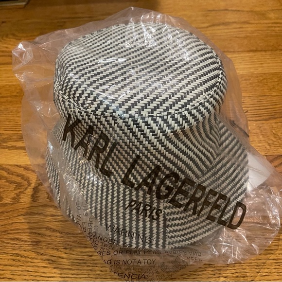 NWT Limited Edition Karl Lagerfeld Straw Bucket Hat main image 10